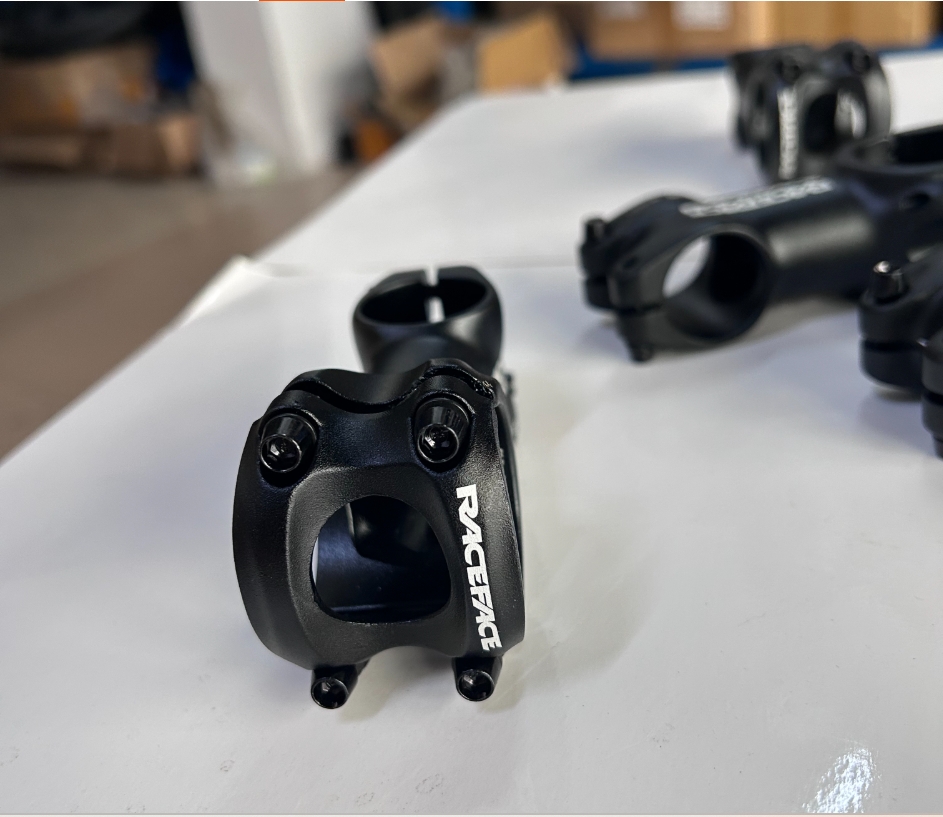 Race Face Stem 70mm 35mm Clamp - огляд і ціна Mountain Biking Games