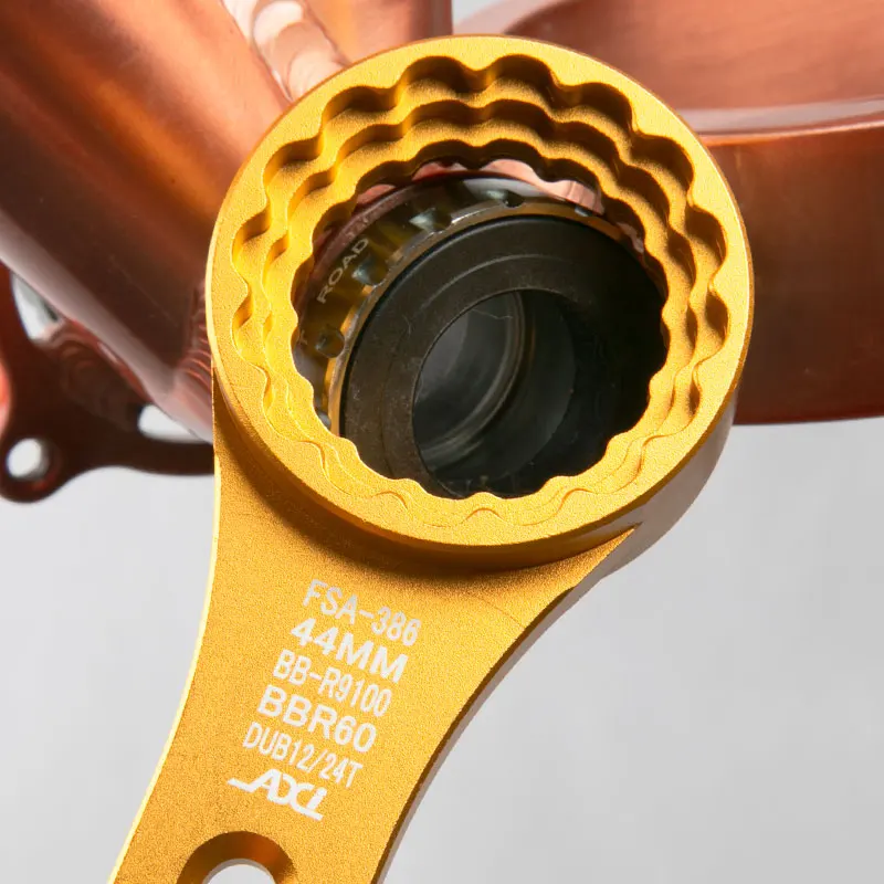 6 in 1 BB Wrench DUB Bike Bott - огляд і ціна Bottom Bracket Press